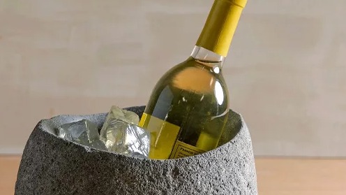 Large Capacity Natural Handmade Concrete Ice Bucket: A Perfect Blend of Art and Sustainability