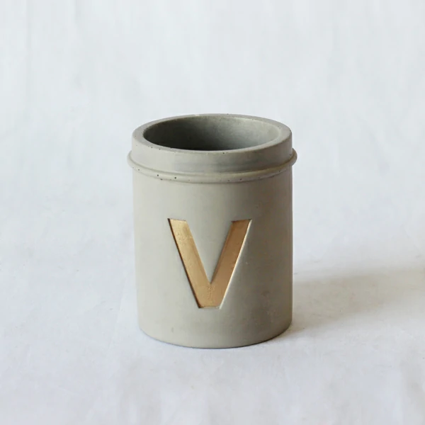 Cement/concrete embossed logo LOVE HOME wax candle jar with metal lid