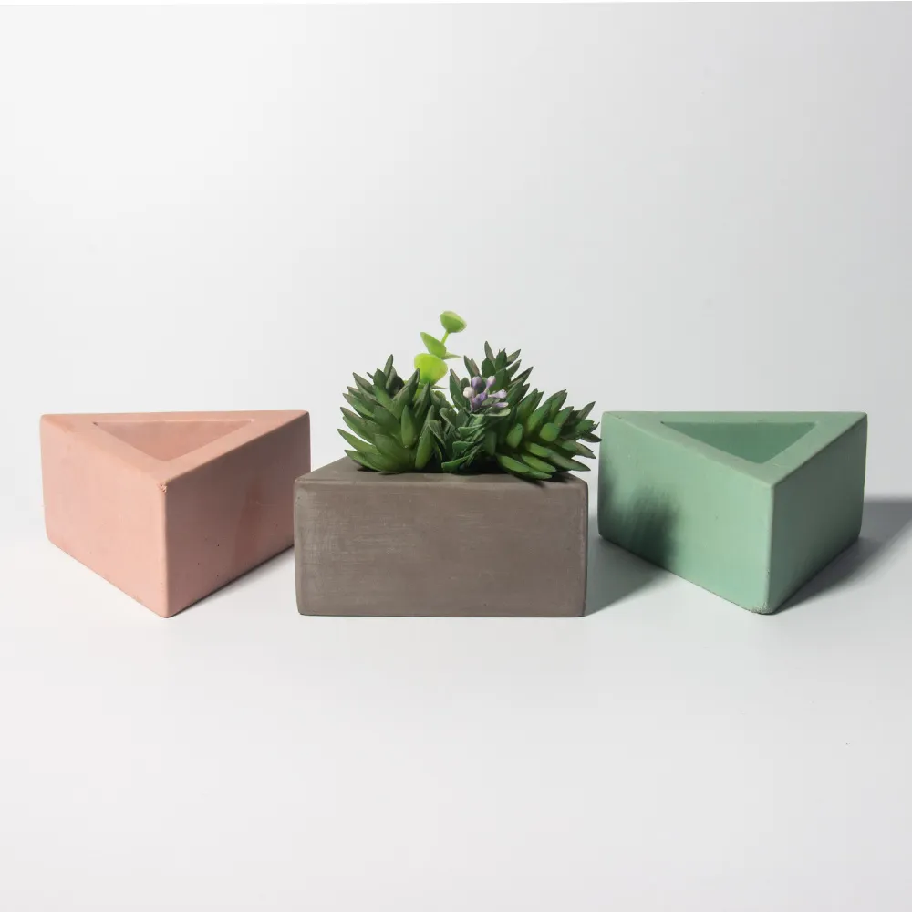 Wholesale Nordic Style Modern Triangle Design Home Garden Flower Pots For Indoor Planter Pots Cement Concrete Pots