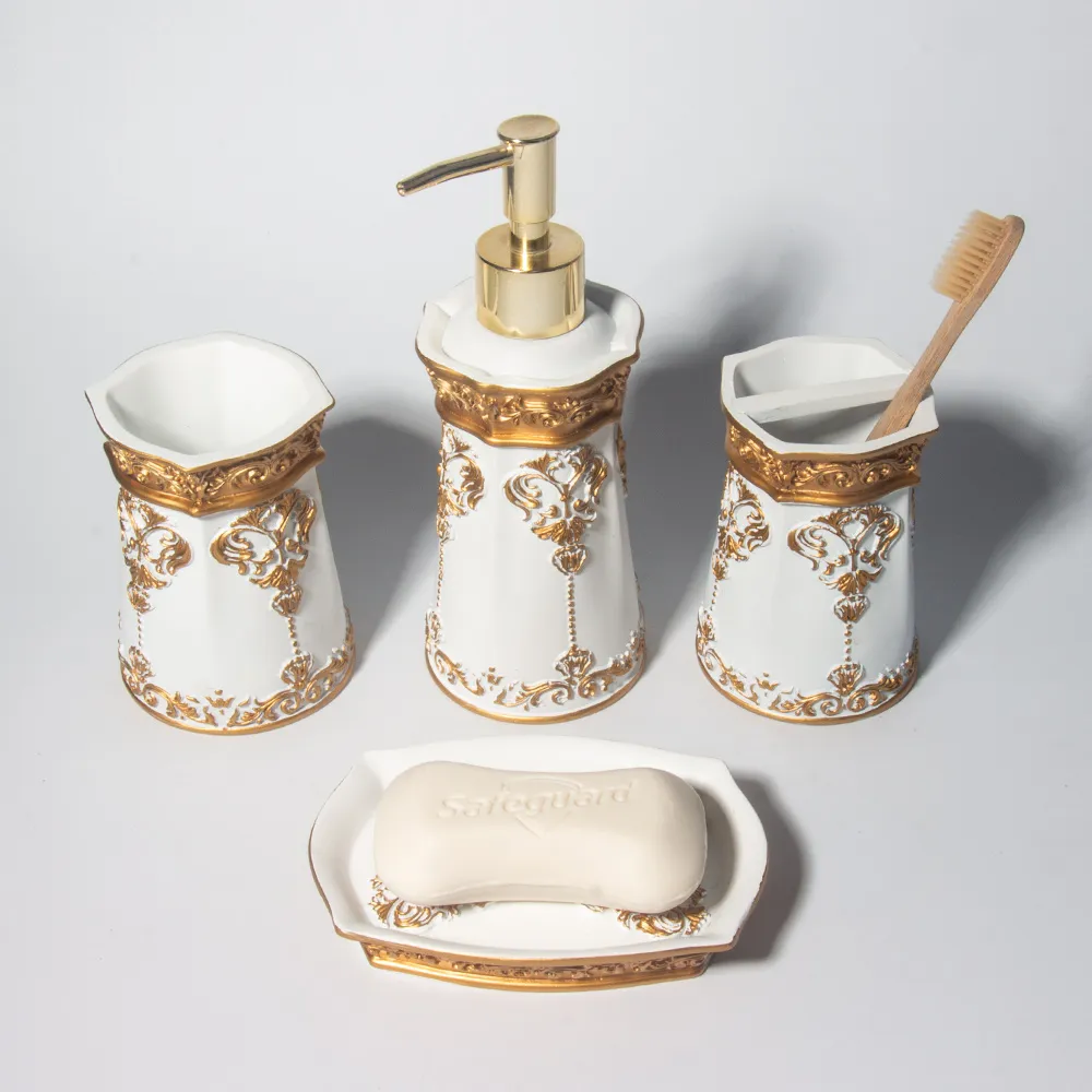 Luxury High Grade European Style Bathroom Four Piece Set Sanitary Hotel Home Resin Bathroom Accessories Set With Lotion Bottle